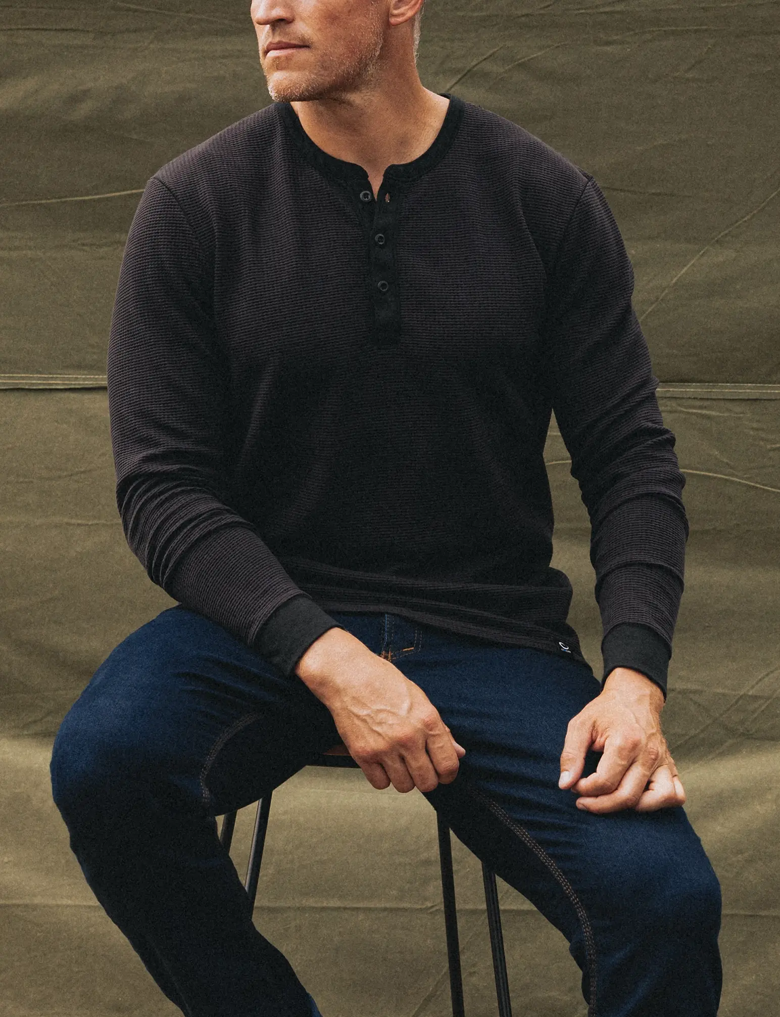 CORE WAFFLE HENLEY - Image 11