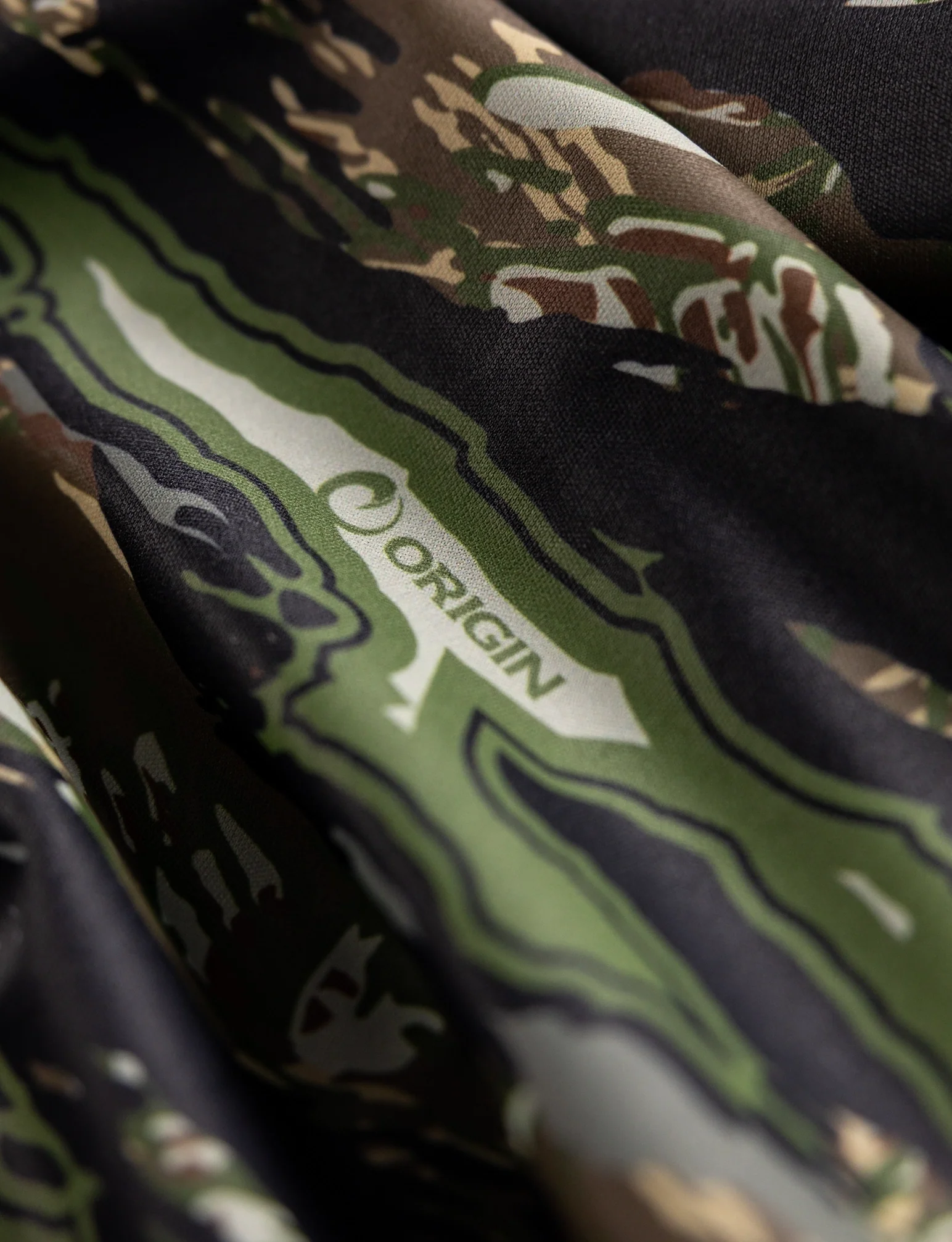 ORIGIN RTX® brrr° RAPTOR CAMO COOLING HOODIE - Image 7