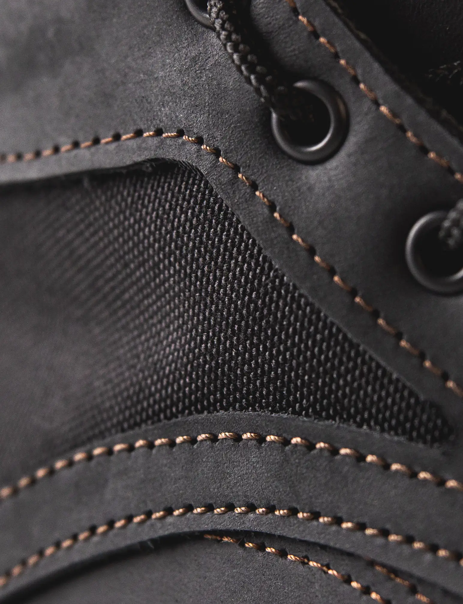 THE CORONADO 6 INCH HYBRID BOOT - CHRISTY BLACK - Image 6