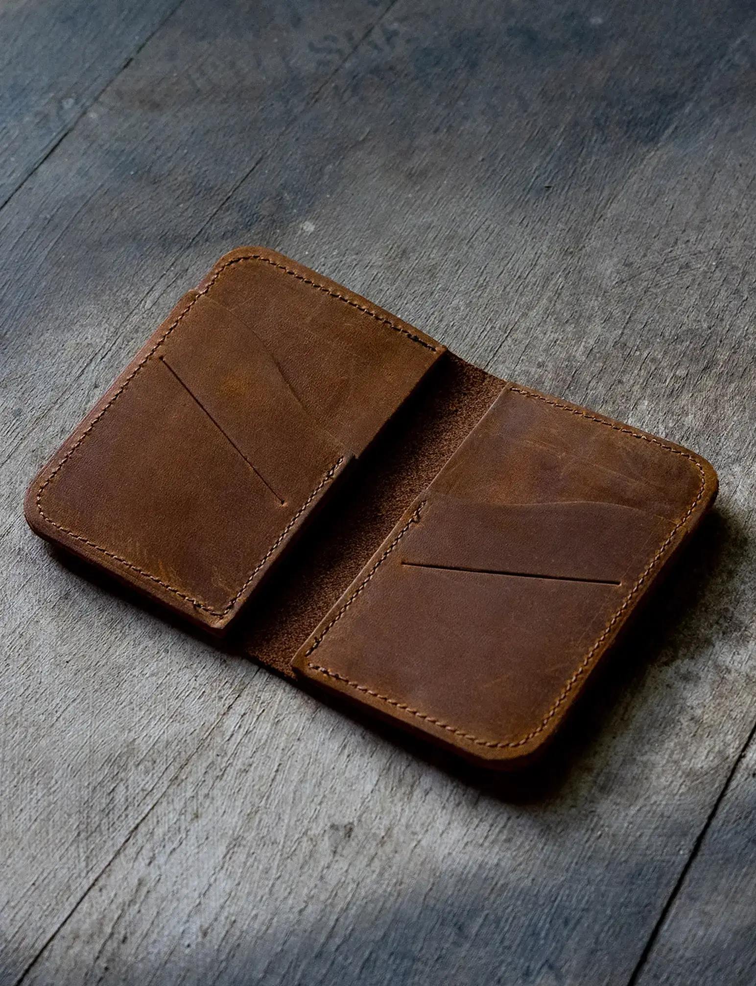 THE RAW EDGE BIFOLD WALLET - Image 13